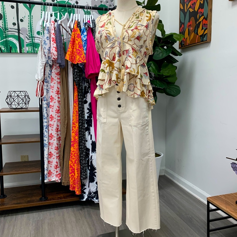 Z&L Europe Floral Top